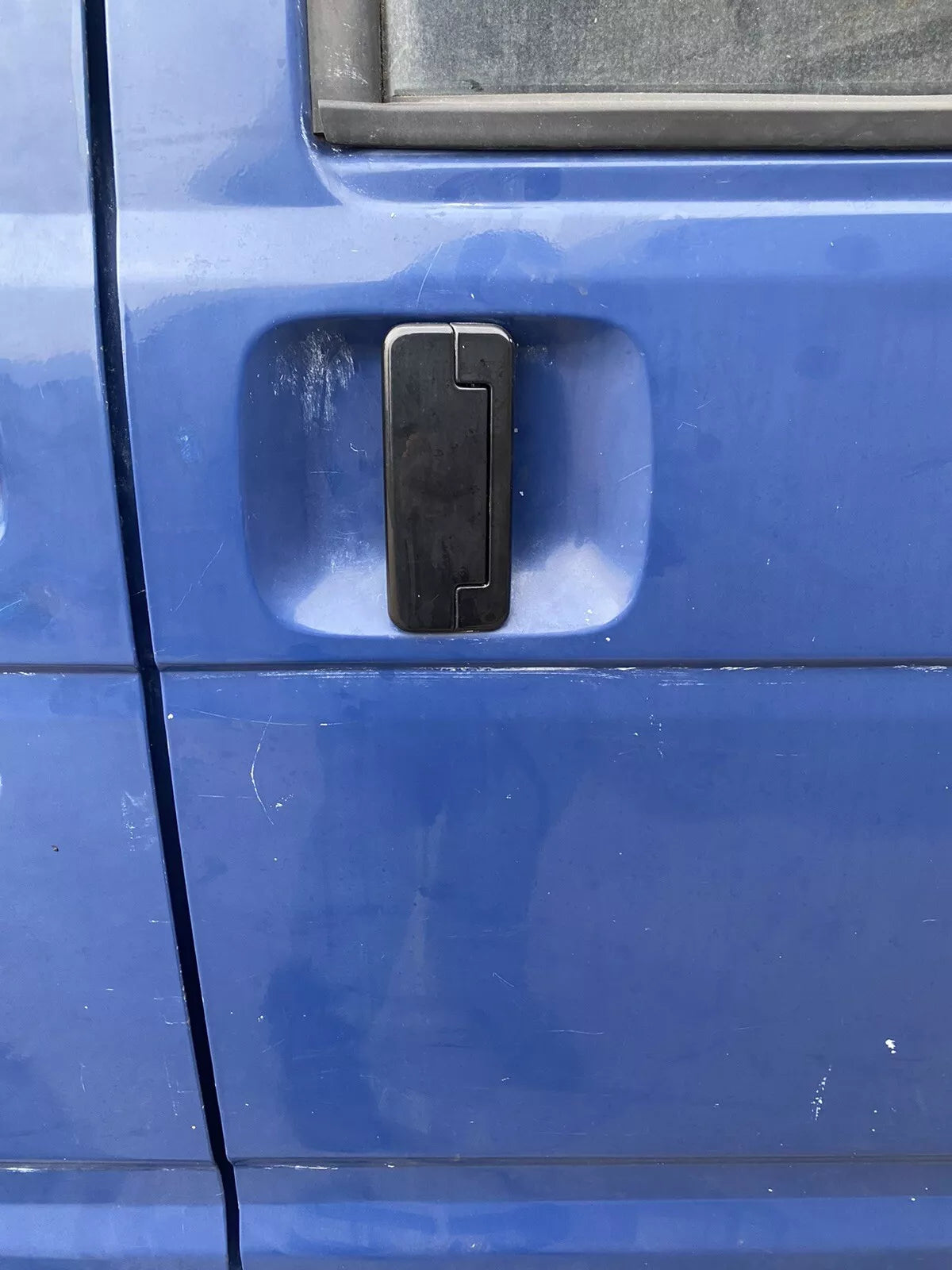 Hijet/Piaggio - PASSENGER UK N/s outer sliding door handle